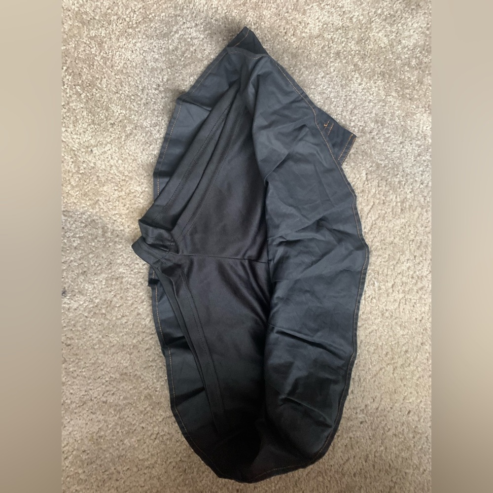 Y2K low rise pleated skirt - Picture 2 of 3